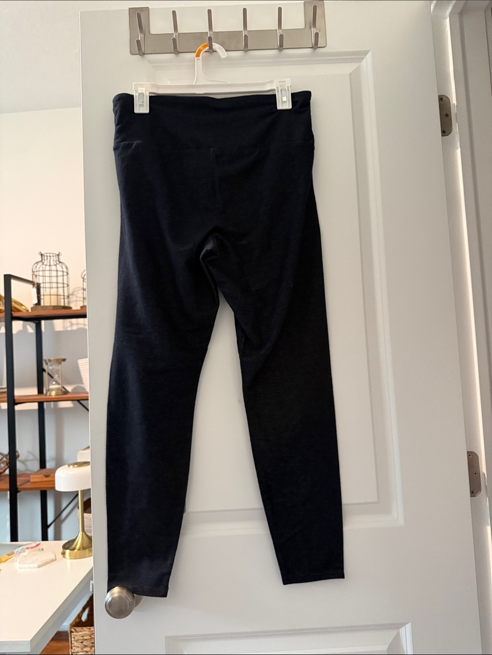 No Boundaries Black/blue Leggings - Simple Stretchy Bottoms - Picture 3 of 3